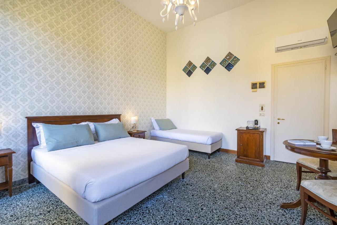 Residenza Centopietre - Dorsoduro By Wonderful Italy Венеция Екстериор снимка